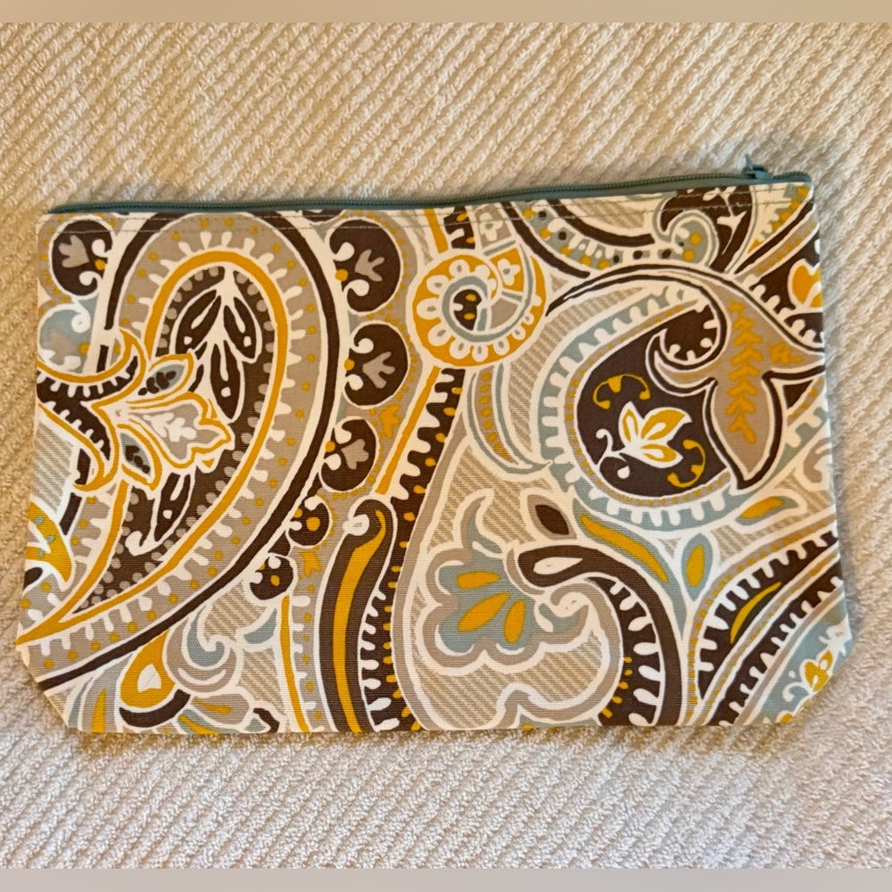 Thirty-One Fabric Zip Bag